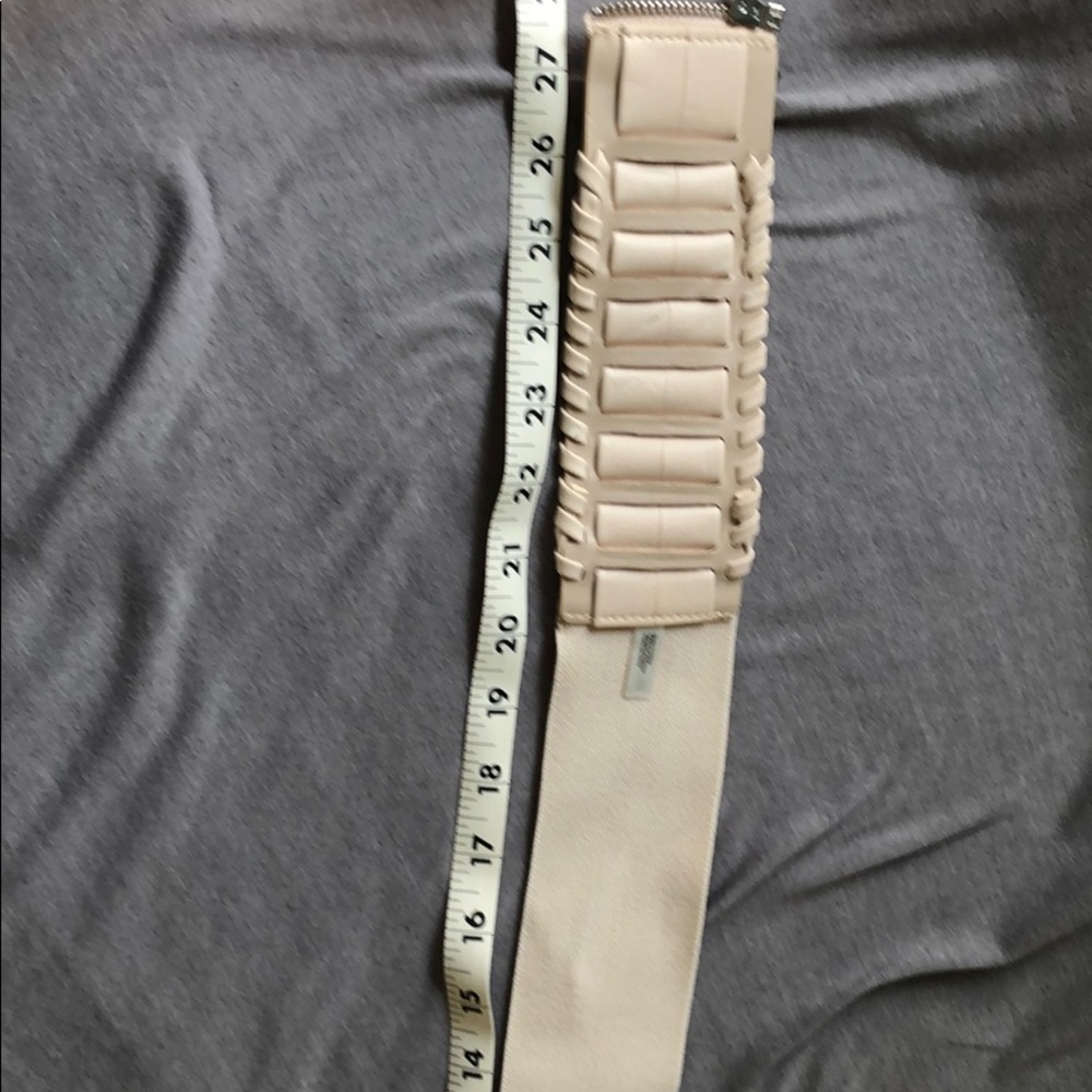 H&M Belt - Picture 5 of 5